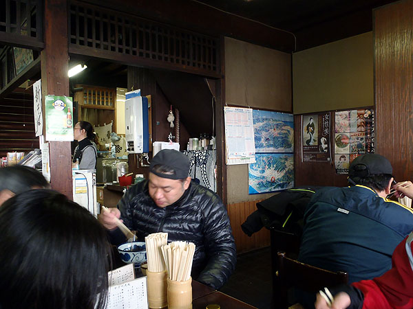 お蕎麦屋さんの店内の様子
